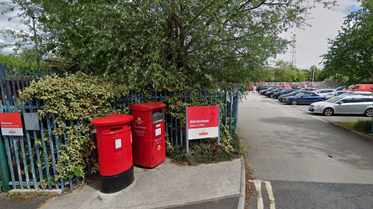 Royal Mail insists it is addressing Altrincham postal service described