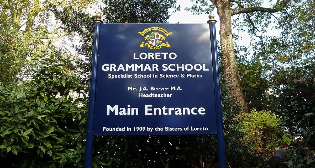 Job vacancy: PA to Headteacher, Loreto Grammar