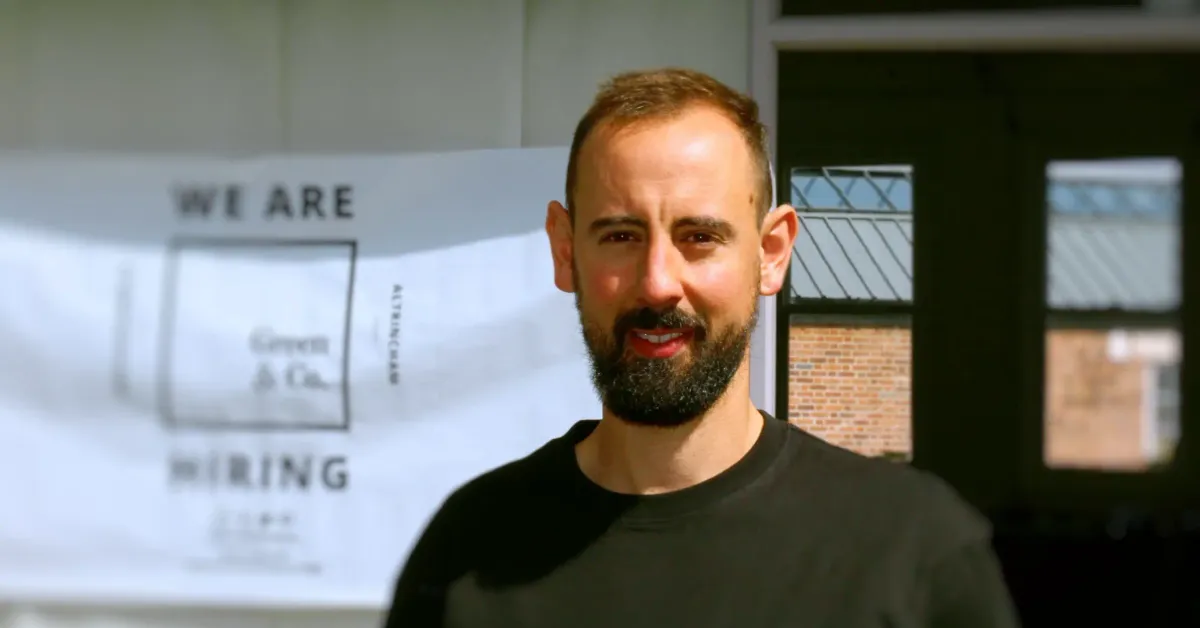 Former ice skating pro brings New Yorkstyle salad and juice bar to Altrincham Altrincham Today