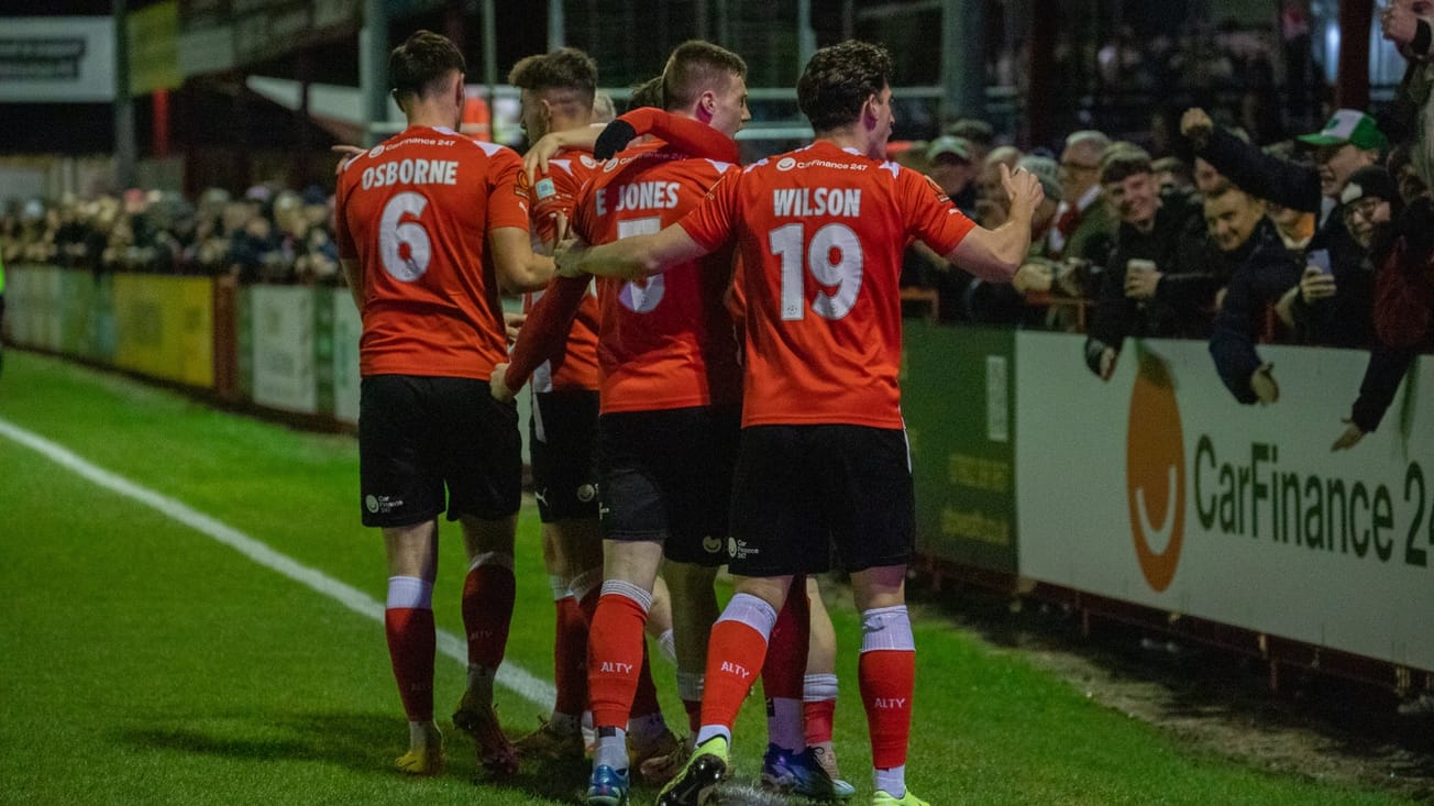 Stand-in Wilson hailed as Robins face defining Easter double-header