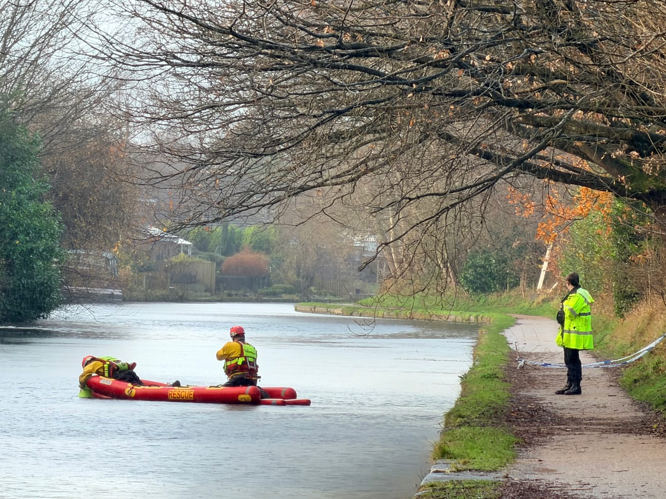 Breaking: Police recover body from Bridgewater Canal in Altrincham