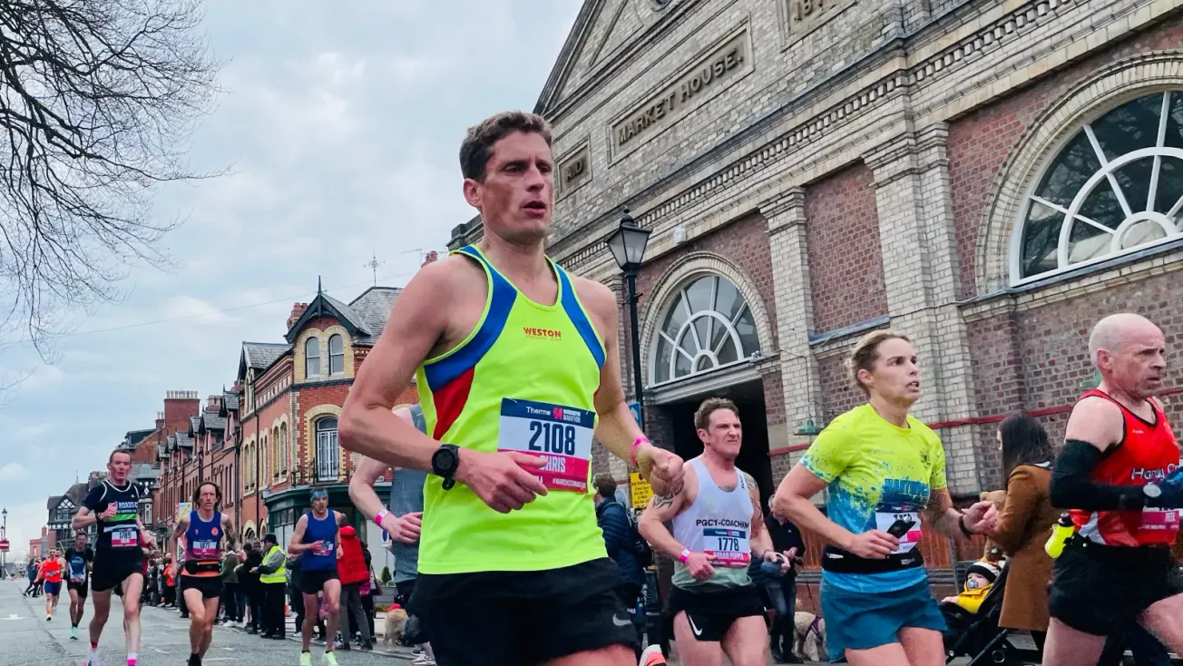 Manchester Marathon 2023 Route road closures and entertainment