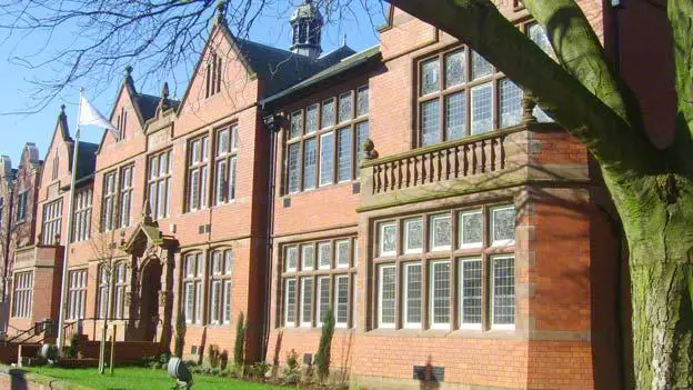 Altrincham Town Hall on Market Street, where the Fizz Festival will be held