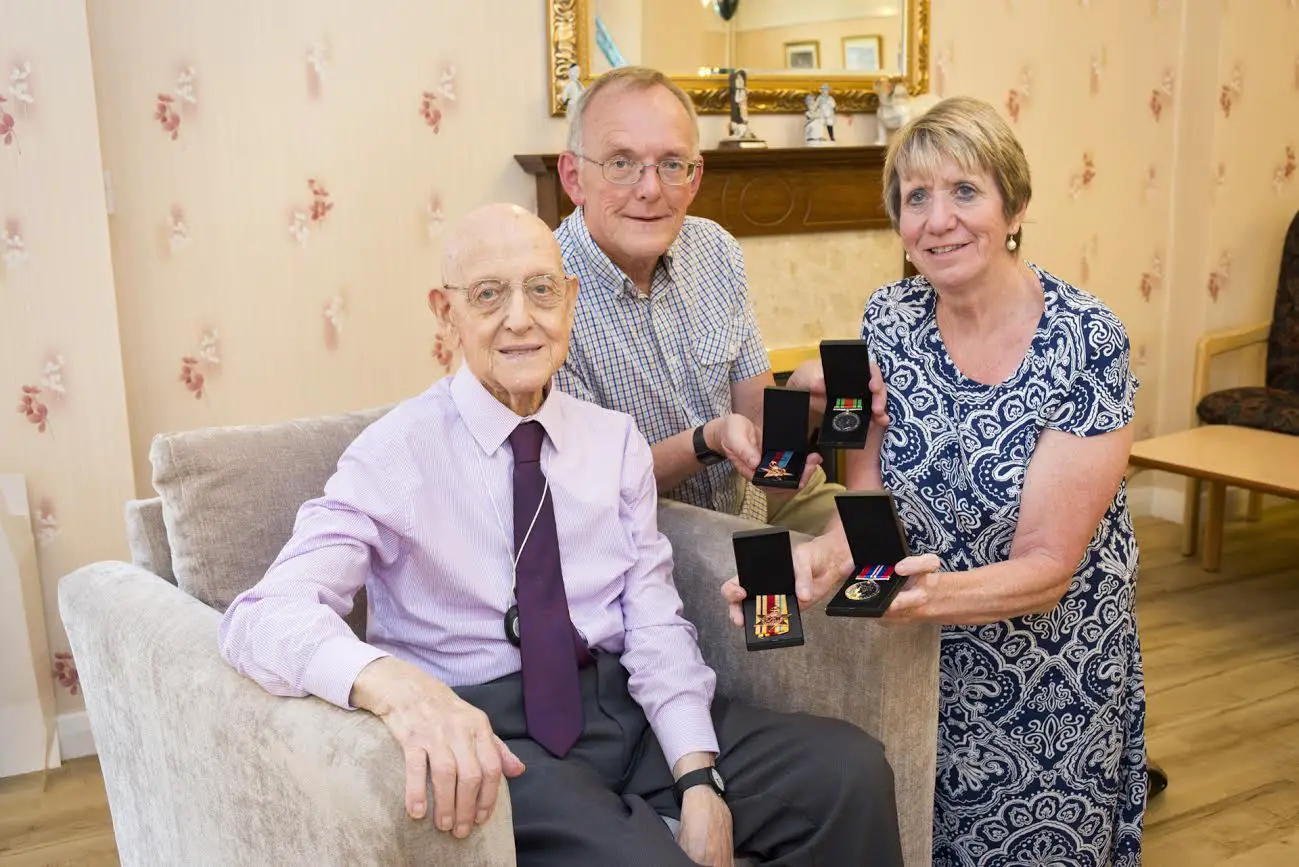 Victor, with his son Donald and daughter-in-law Susan Goulden