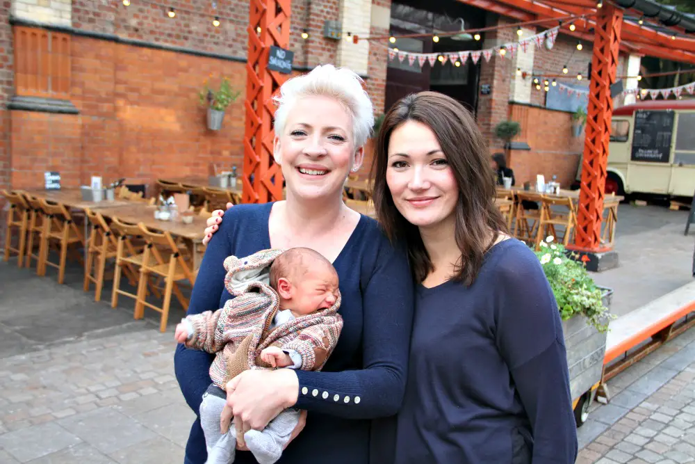 Isabel, Hannah and son Matteo outside Market House