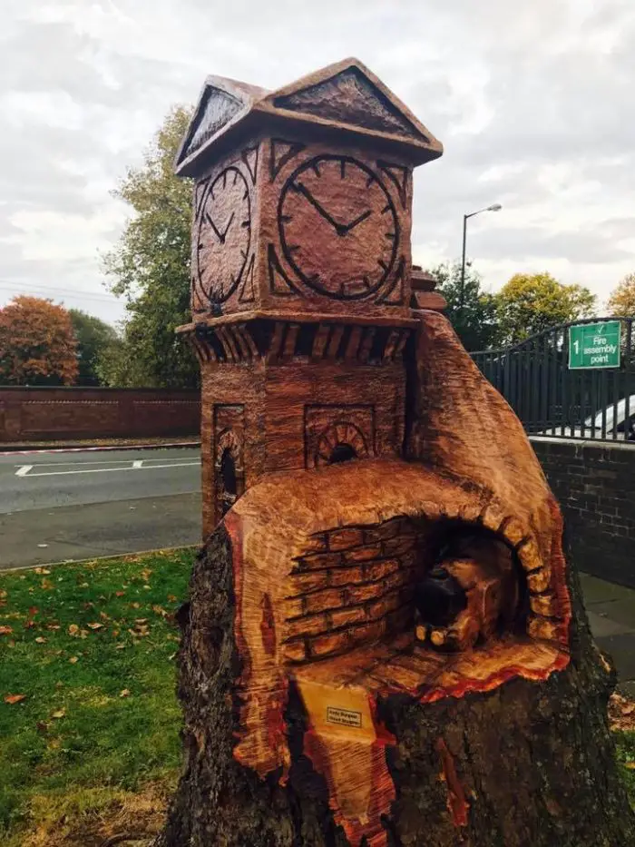 The completed tree carving