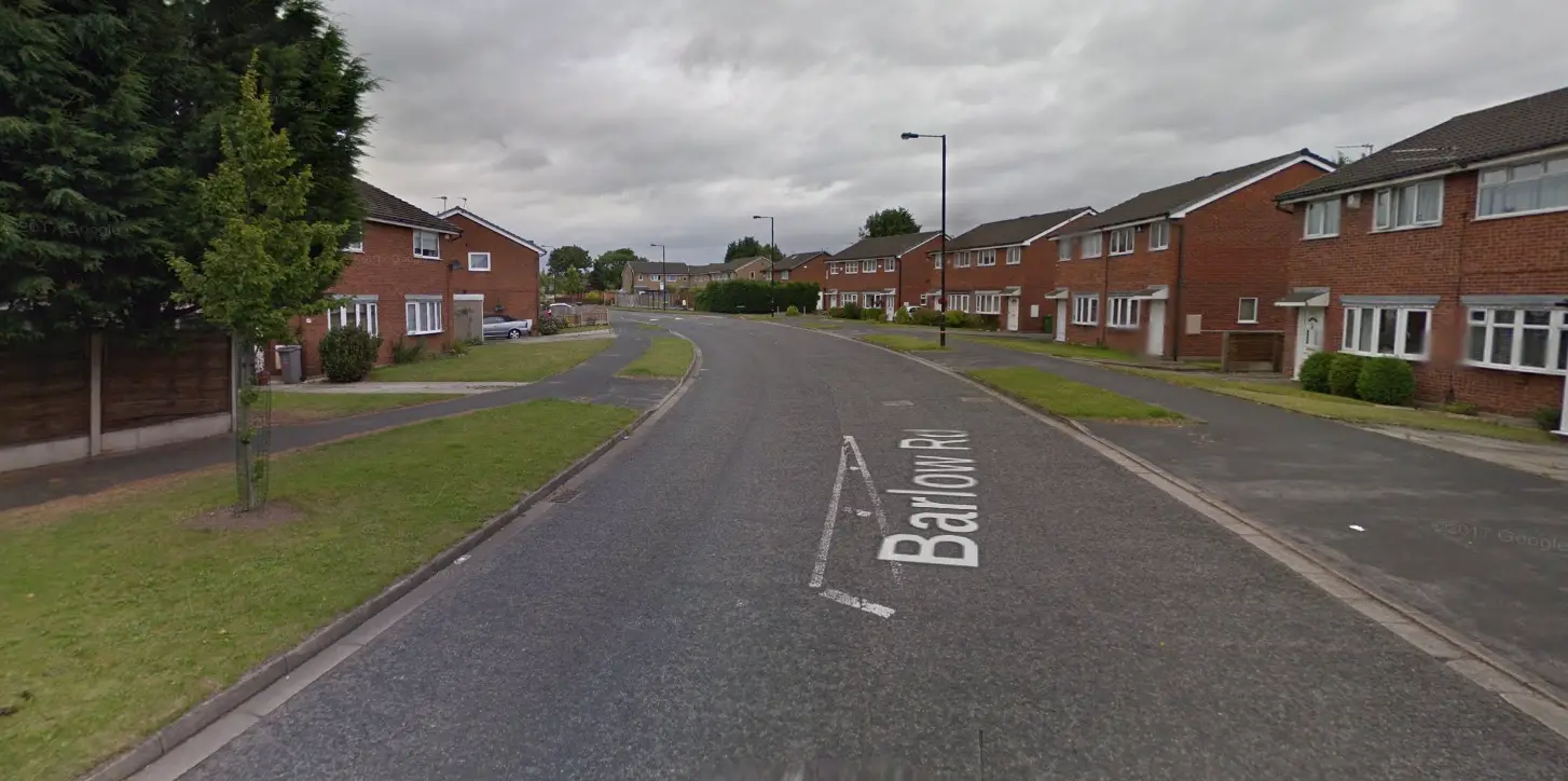 Fire crews called to Broadheath house after kitchen blaze Altrincham