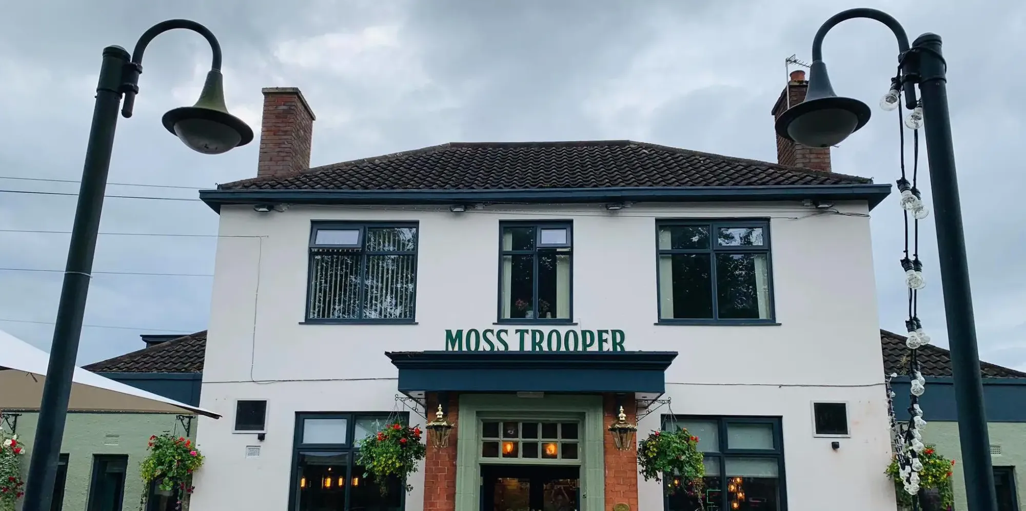 Timperley man handed suspended jail sentence after pub attack left